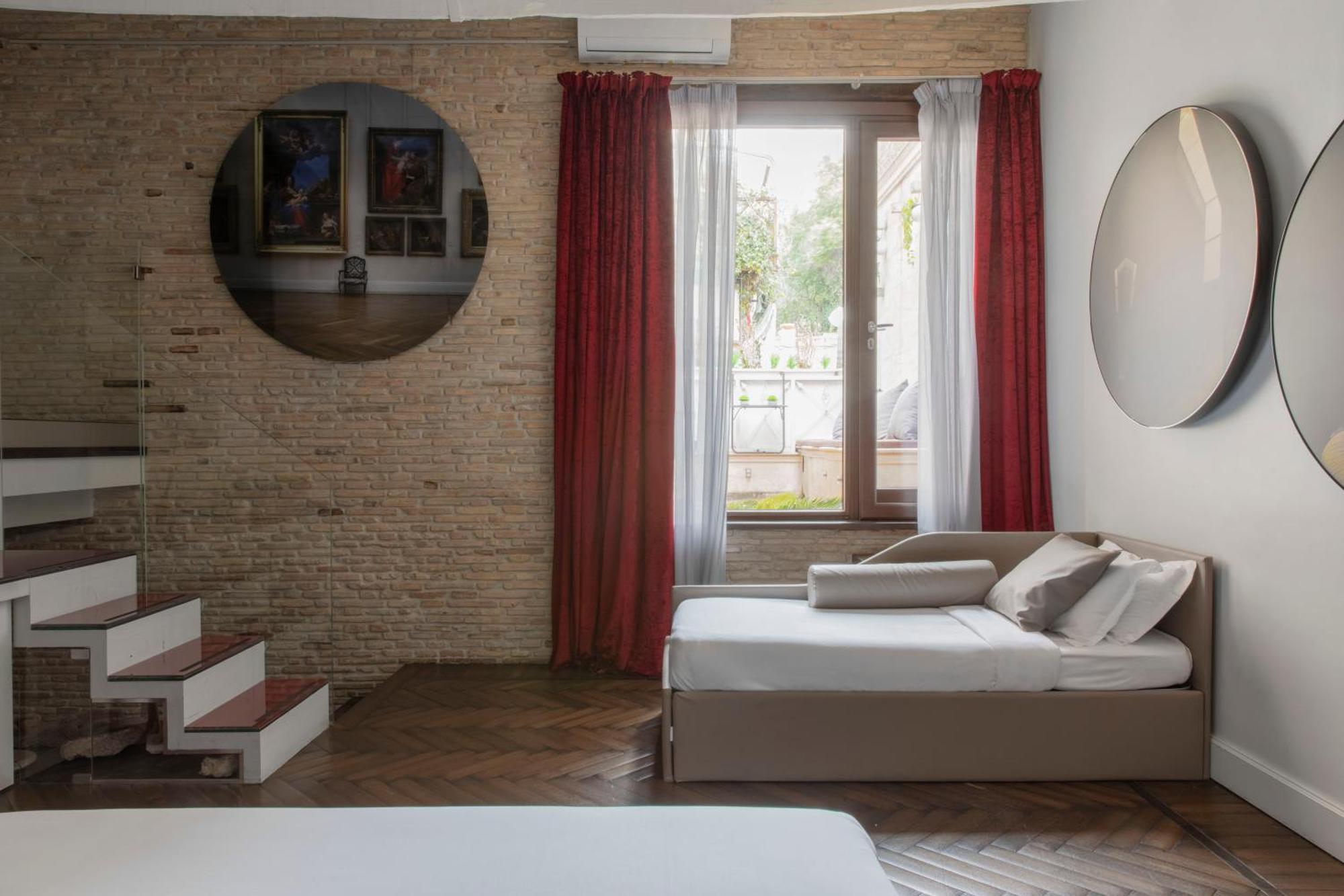 Bdb Luxury Margutta 2*